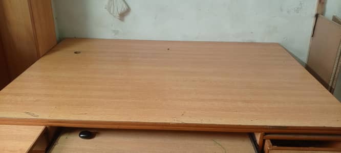 OFFICE TABLE