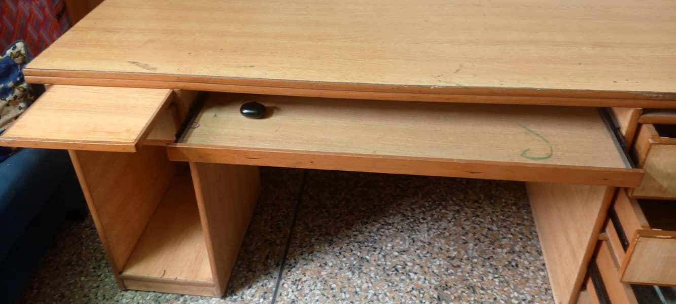 OFFICE TABLE 1