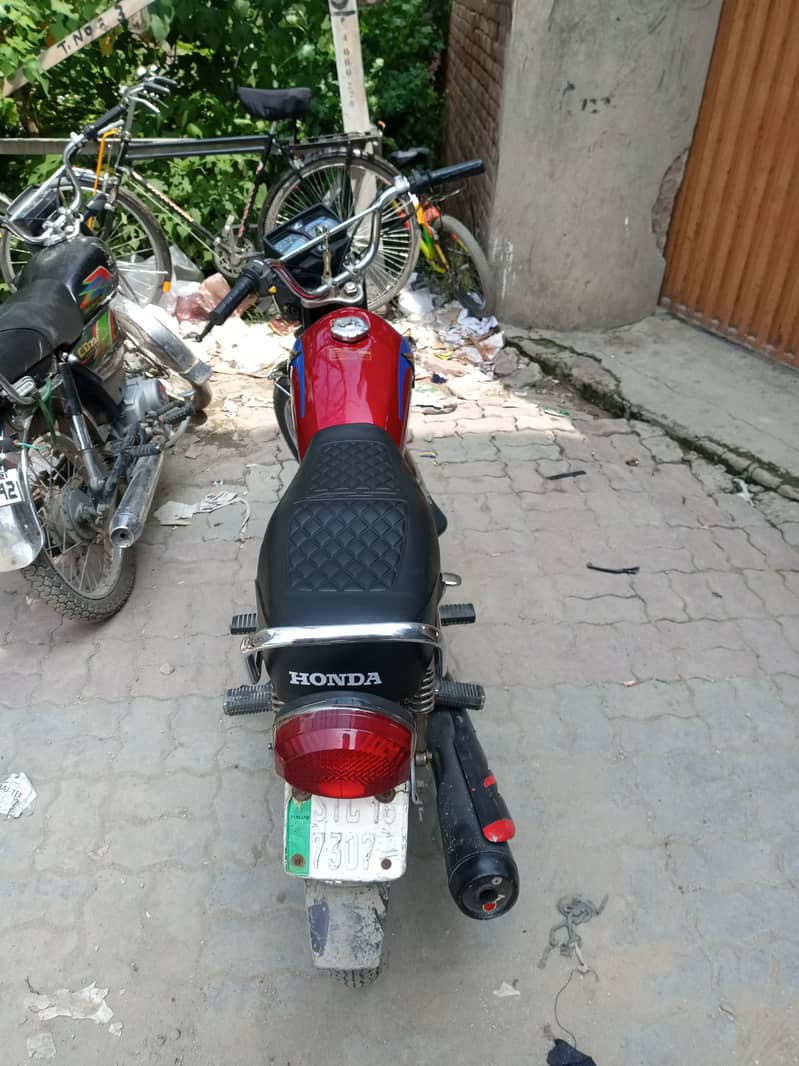 Honda CG 125 2016 1
