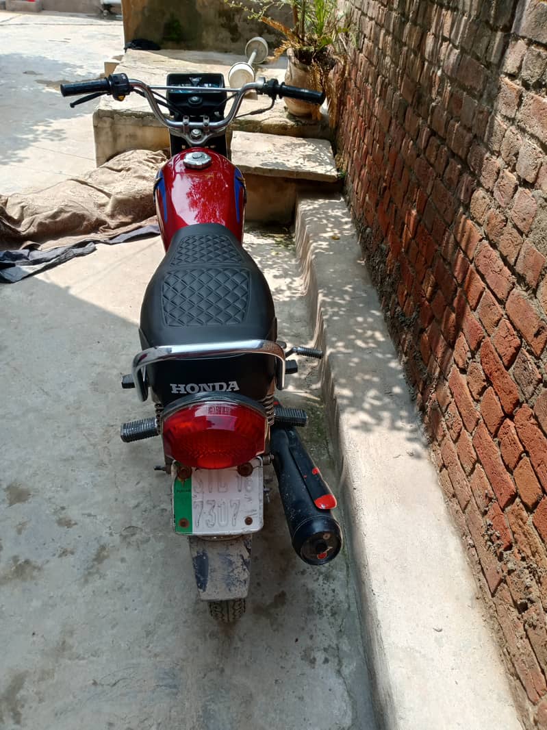 Honda CG 125 2016 4
