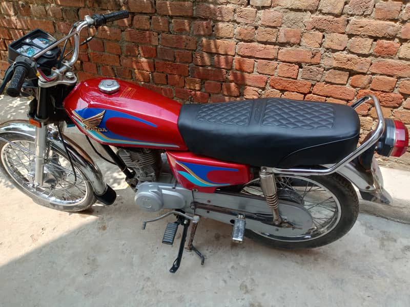 Honda CG 125 2016 5