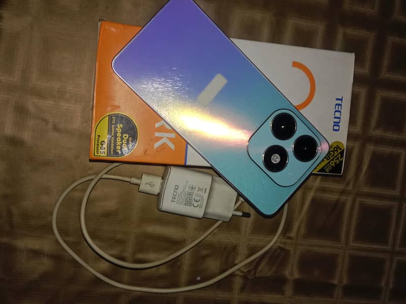 Techno spark 20.10/10 7