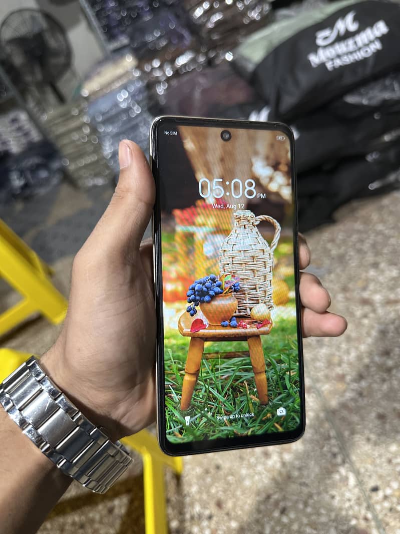 Tecno Spark 20C 4
