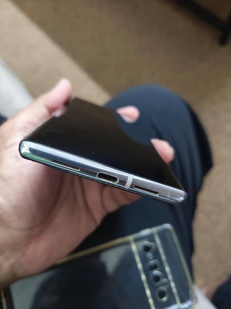 Google Pixel 6 Pro 2