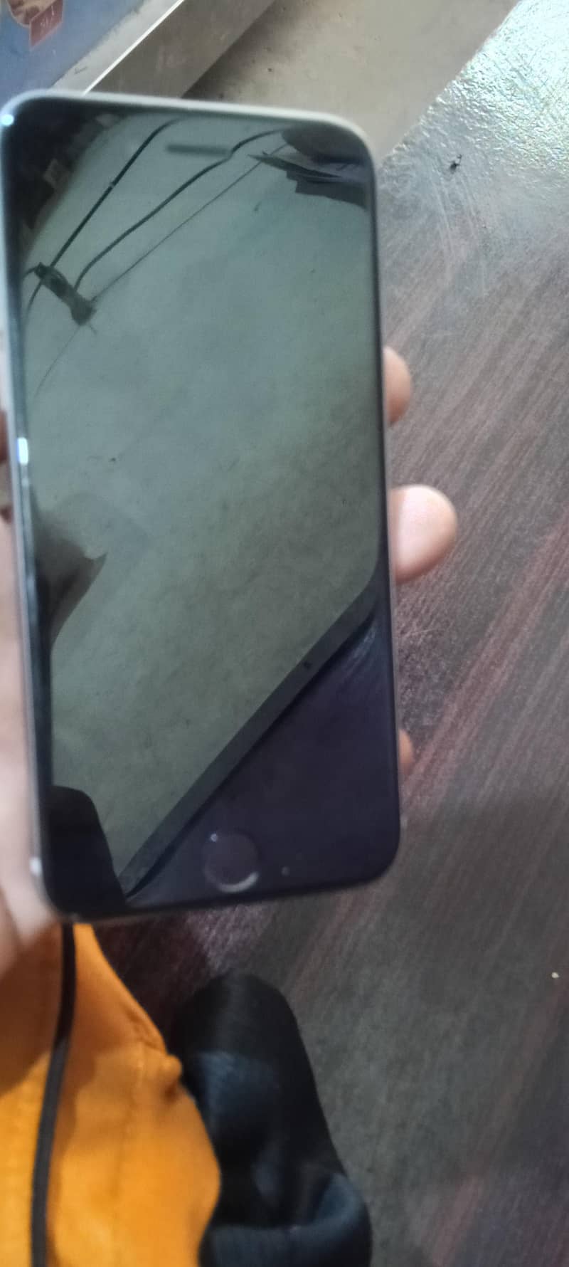 Apple iPhone 6 Plus 2