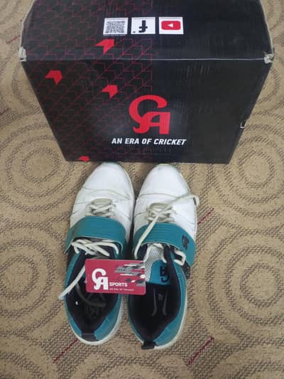 CA SPORT CRICKET SHOES FOR SALE. (Size uk:10)