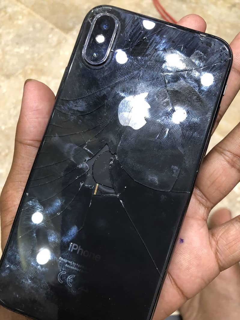 Apple iPhone X 0