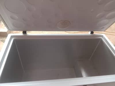 only 4 months use look like new