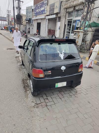 Daihatsu Cuore 2004