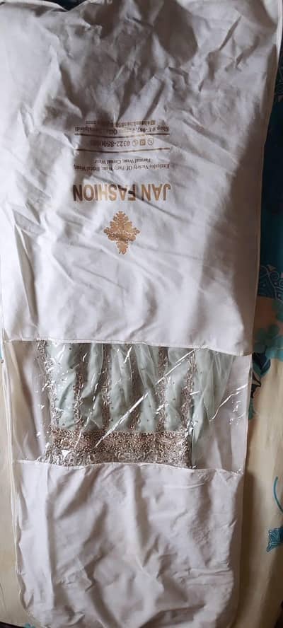 Beautiful fancy dresses and maxi sizes available start price 3000