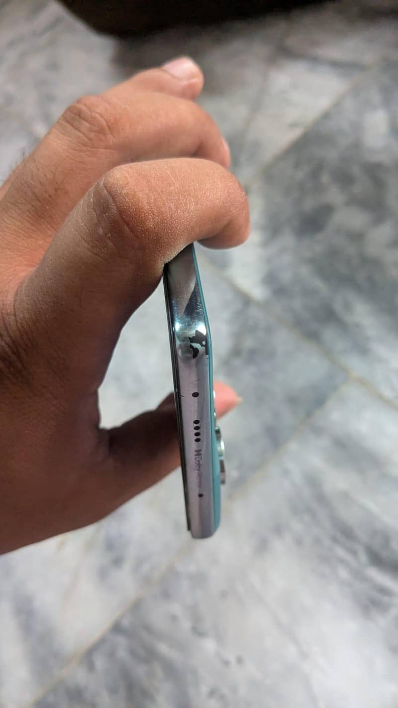 Tecno CAMON 40 4