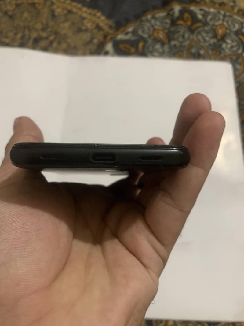 GOOGLE PIXEL 4a 3