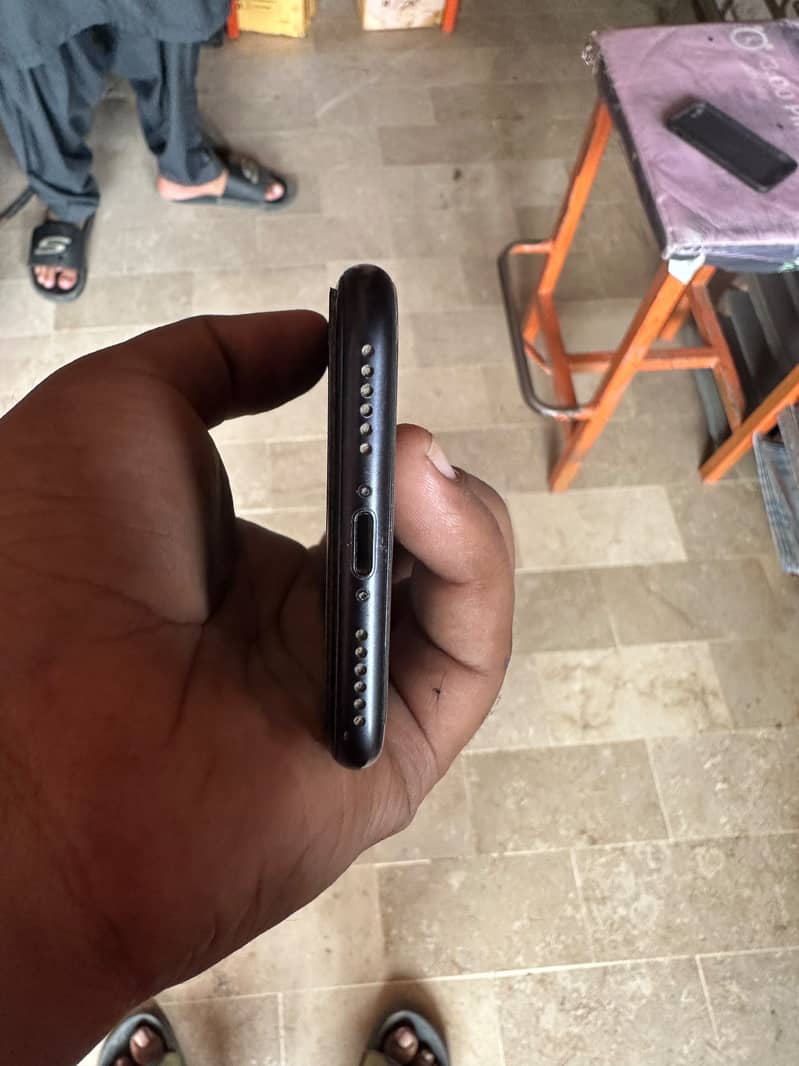 Apple iPhone SE 1