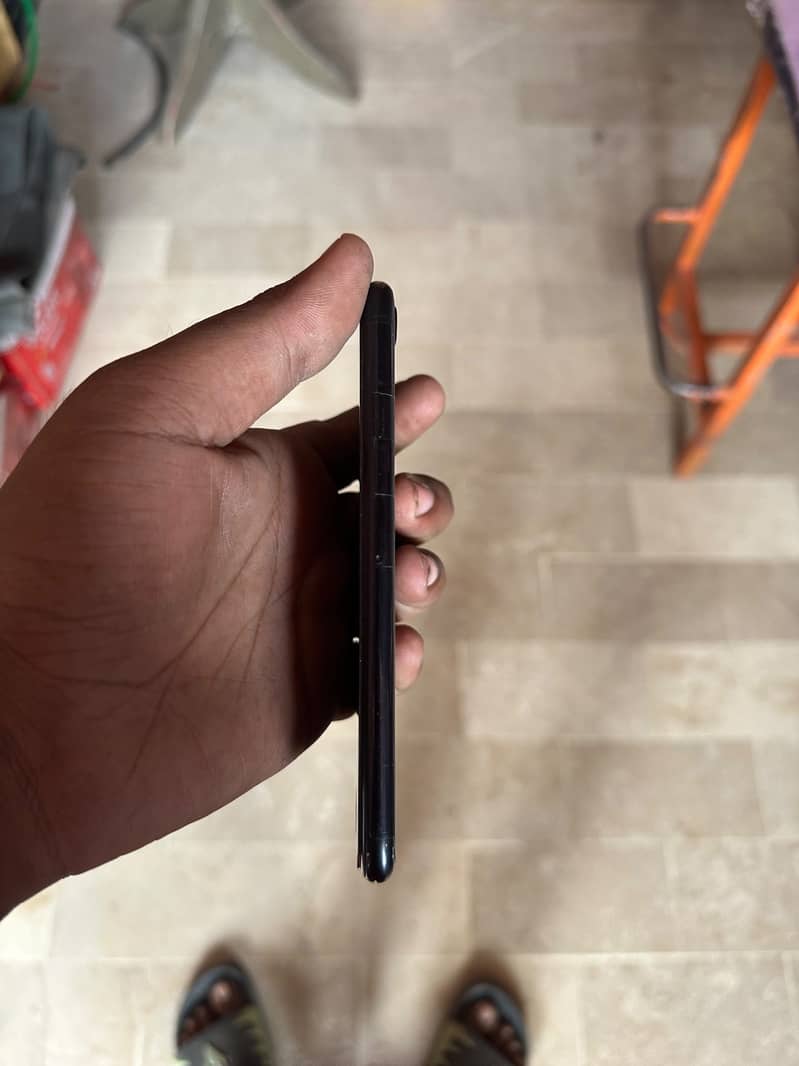 Apple iPhone SE 3