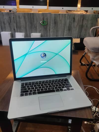 MacBook Pro 2015 15-inch Retina | Core i7 | 16GB RAM | 512GB SSD