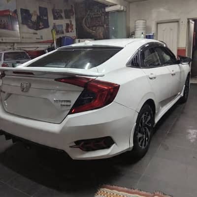 Honda Civic Oriel 2018 ug