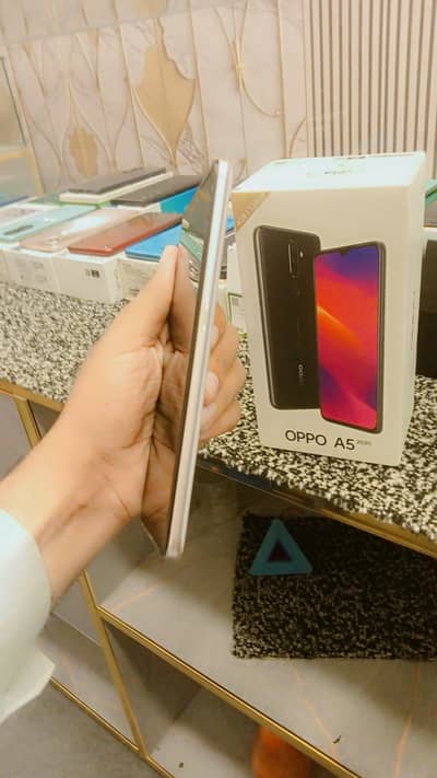 OPPO A5