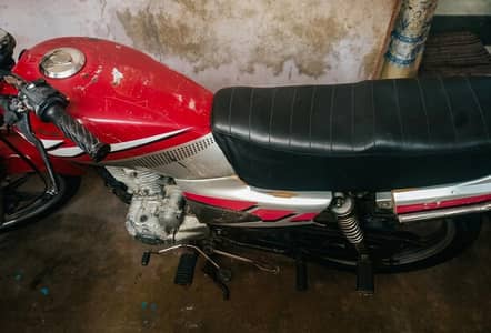 selling ghani 125cc bike
