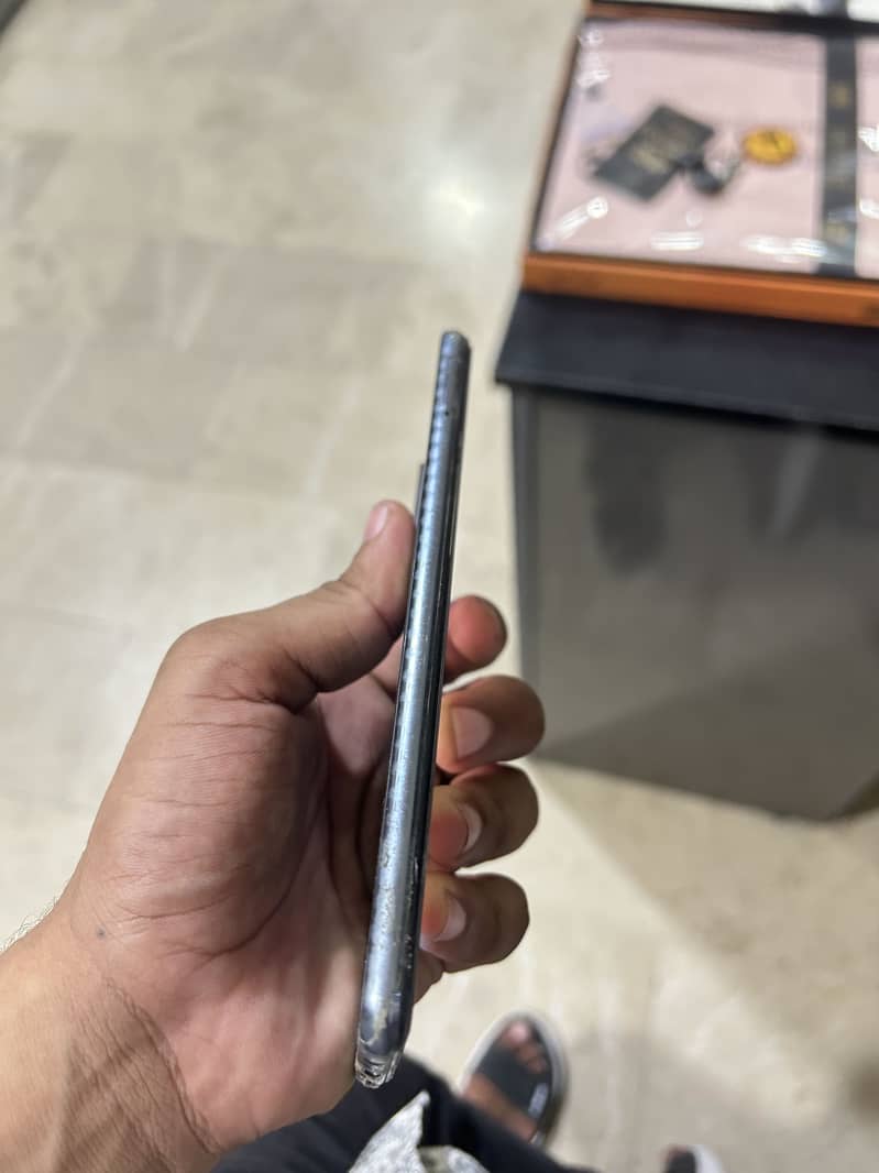 Vivo v21 e 1