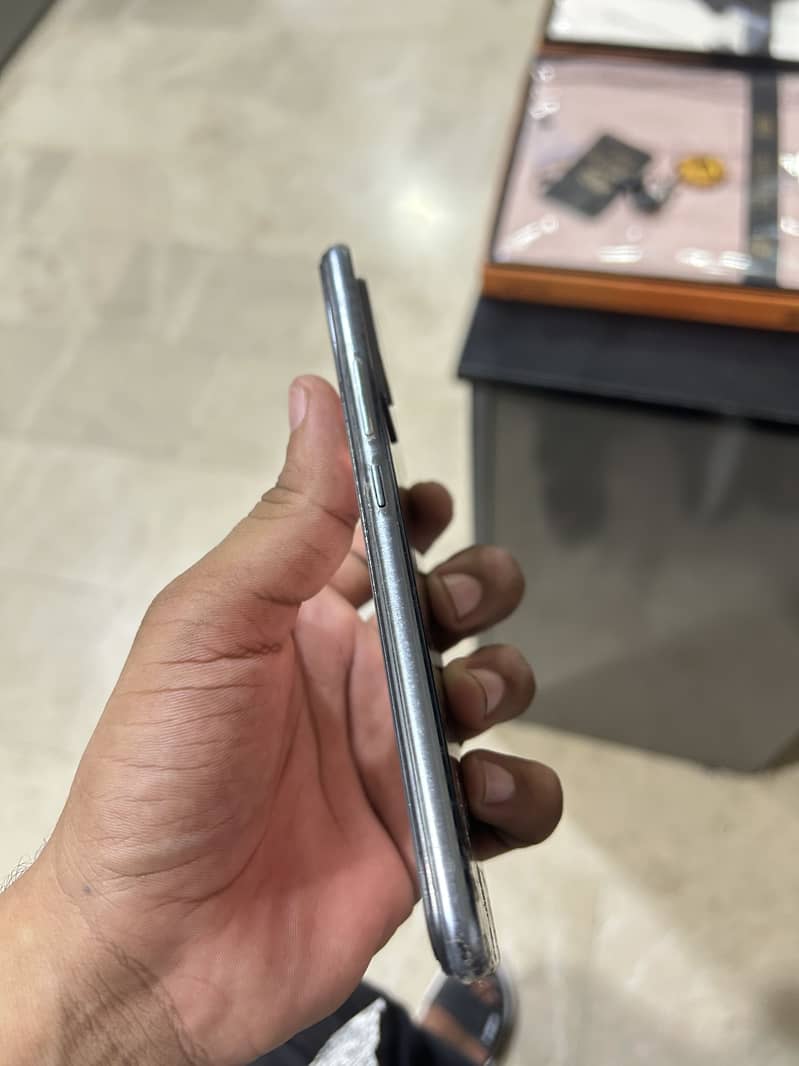 Vivo v21 e 2