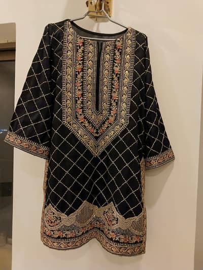 asim jofa 3 piece embroided dress
