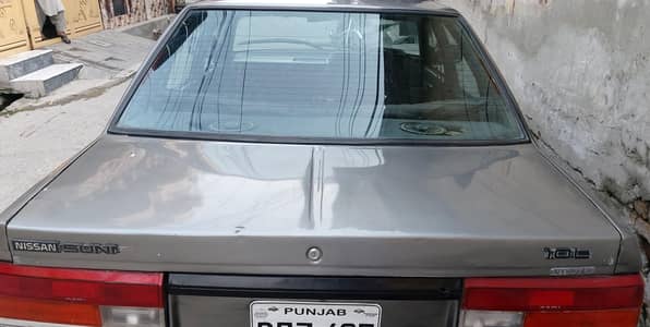 Nissan Sunny 1987