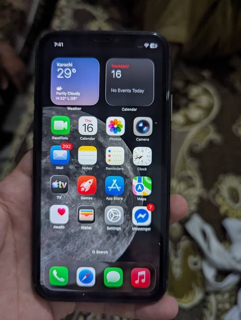 Apple iPhone 11 2