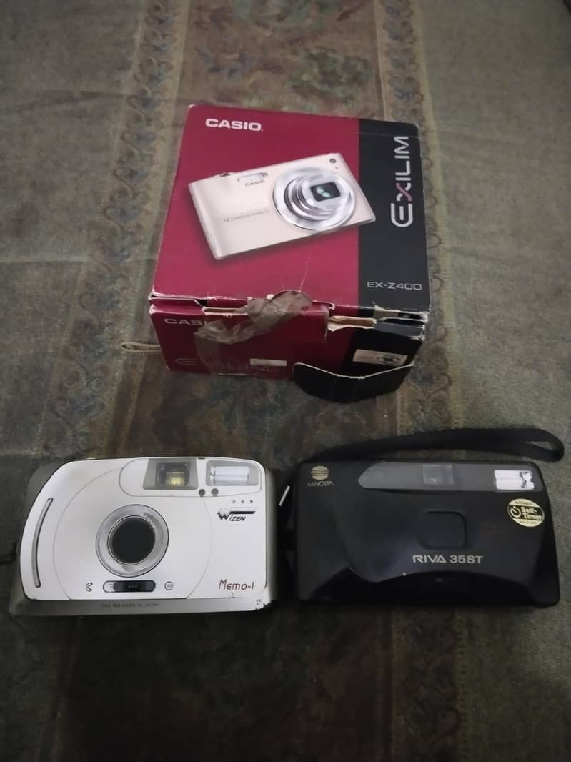 Digital camera's 0