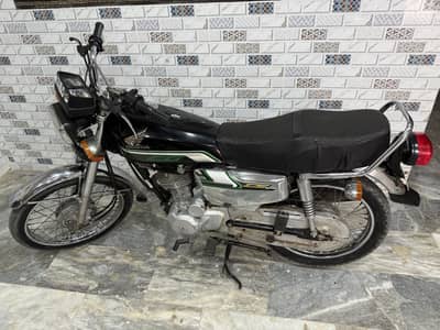 Honda 125 se