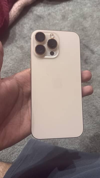 Apple iPhone 16 Pro Max