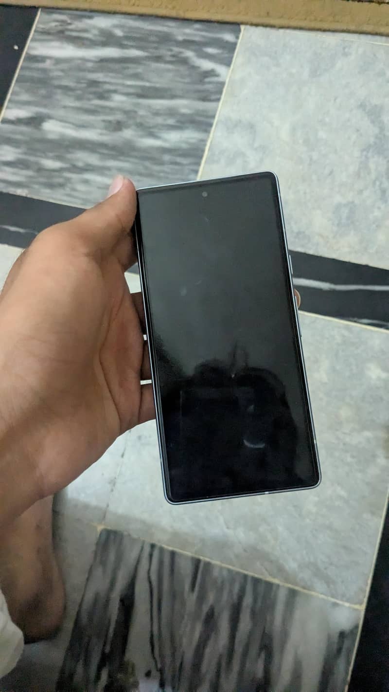 Google Pixel 7 5