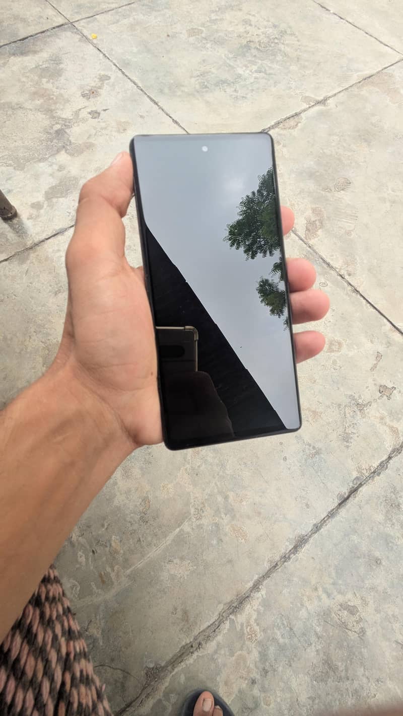 Pixel 6a 3
