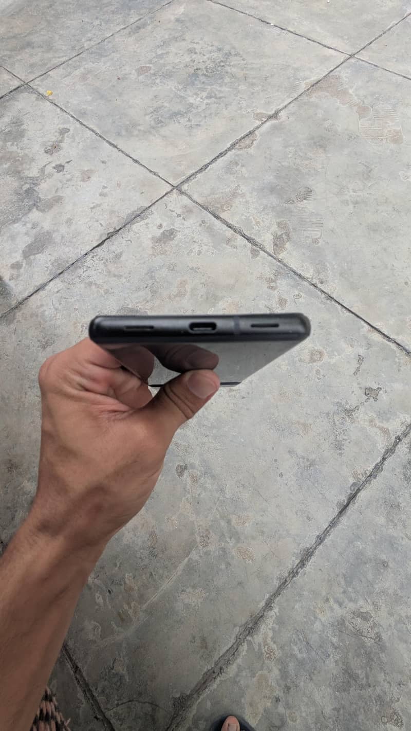 Pixel 6a 5