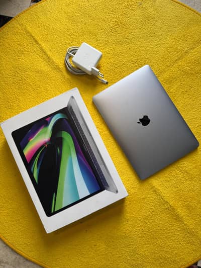MacBook pro m2 2022 16gb/512gb