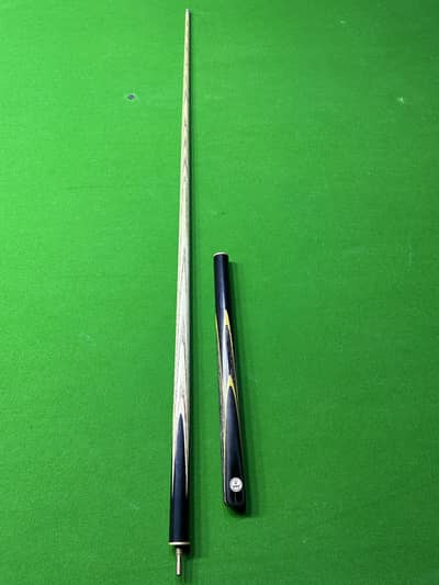 Grand snooker cue (stick)