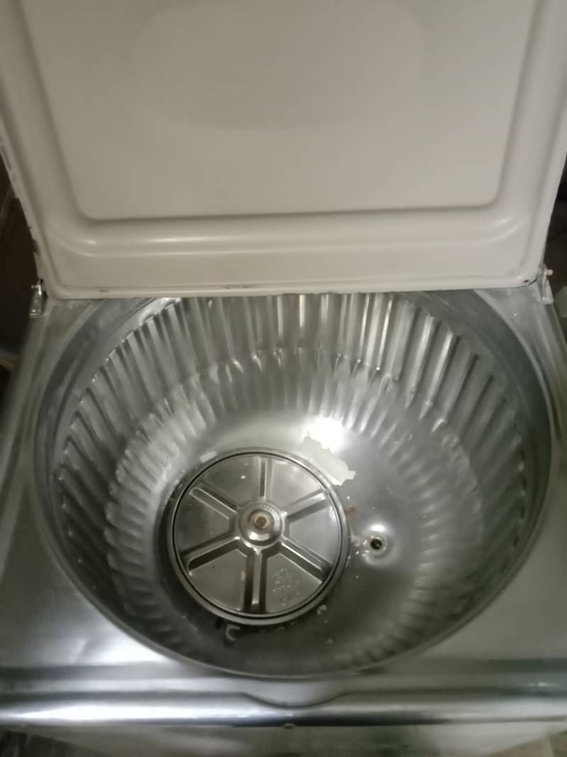 Indus Washing Machine 2