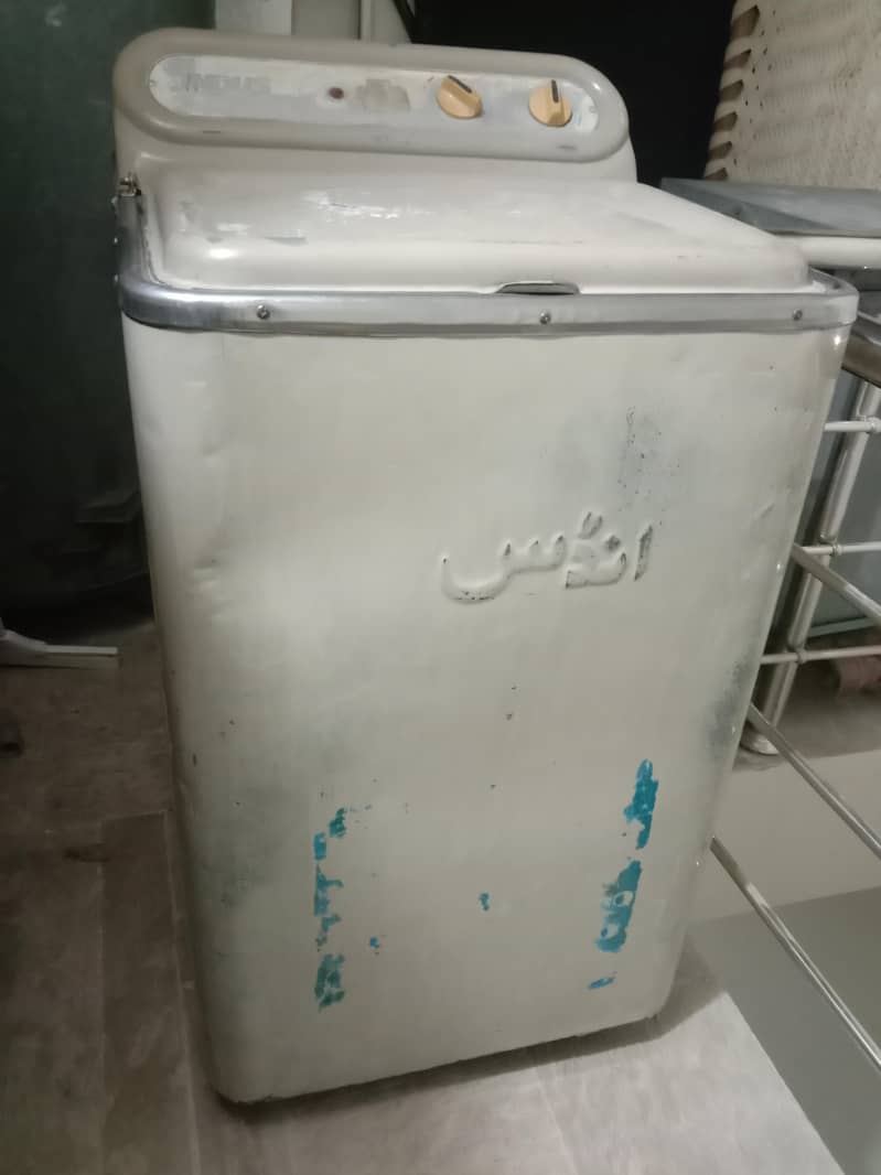 Indus Washing Machine 7