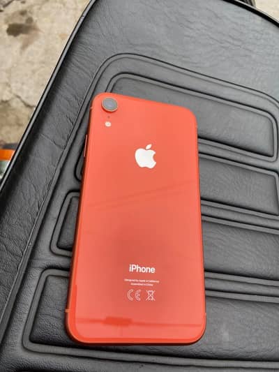 Apple iPhone XR