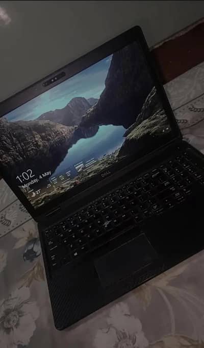Dell latitude 5590
