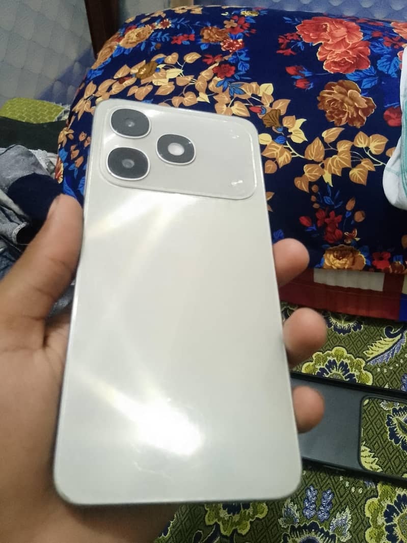 itel A90 0