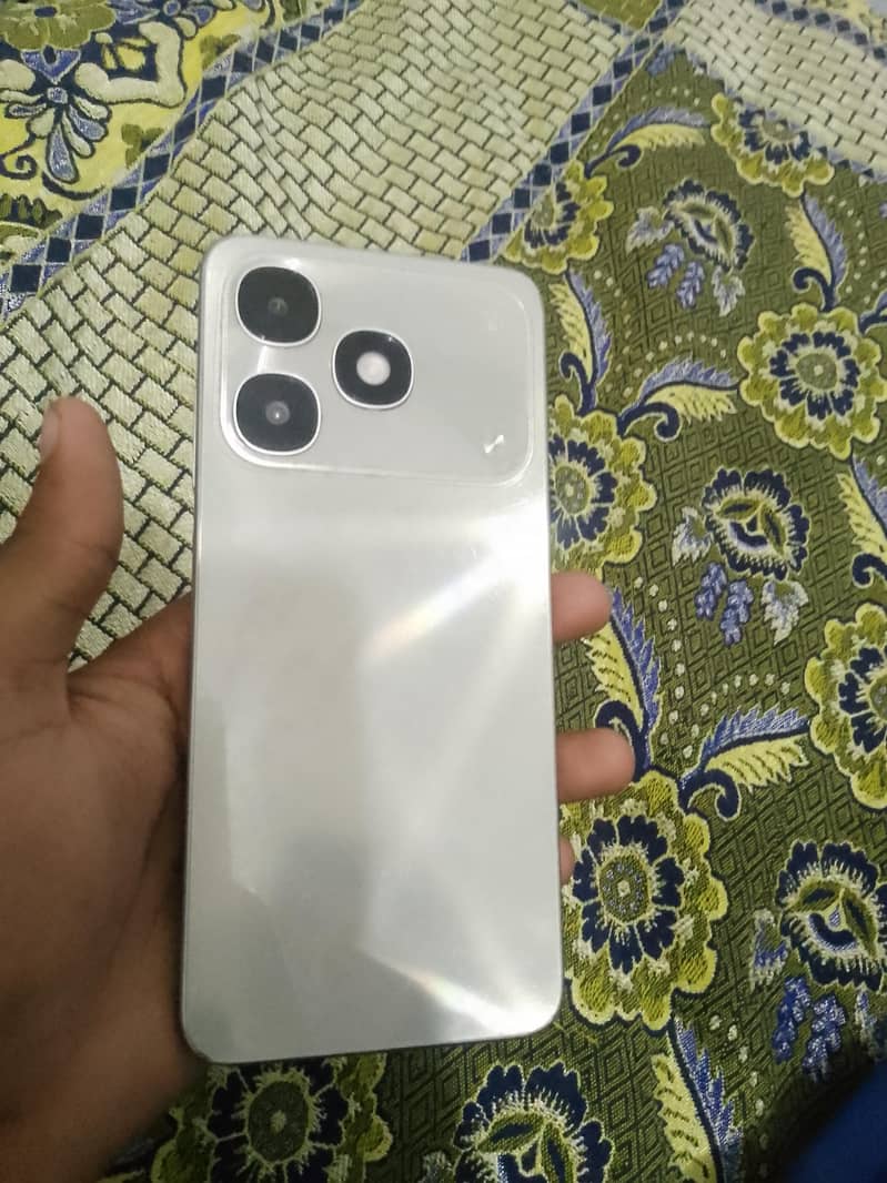 itel A90 1