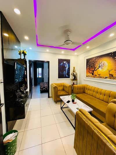 Daily weekly basis one bedroom apartment for rent
