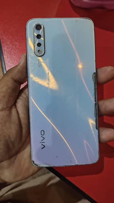 Vivo S1