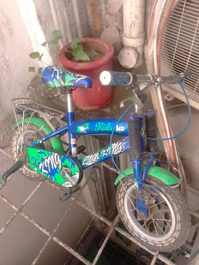 kids cycle in good condition