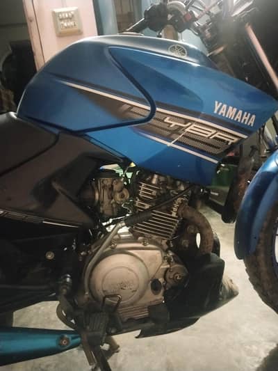 YBR 125 2017 model, 37000 km driven