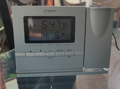 Table Clock. But Projection not working