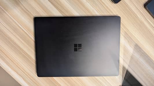 Microsoft Surface Laptop 4