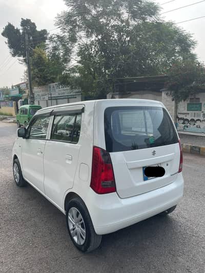 Suzuki Wagon R 2015
