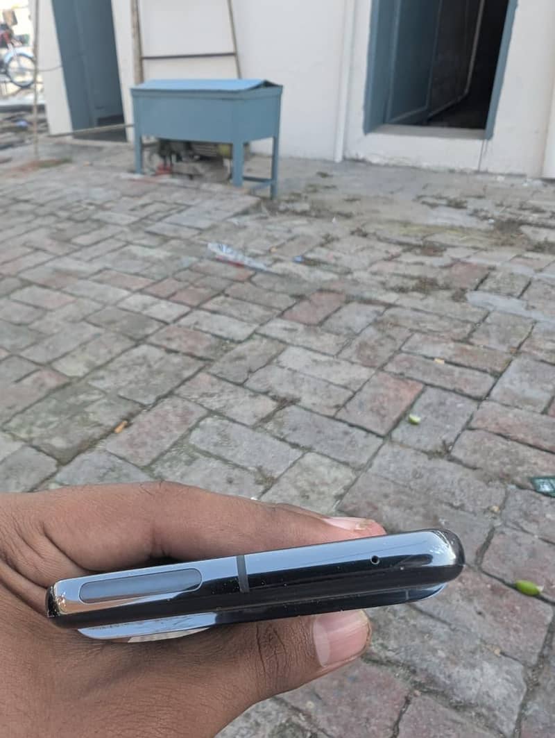 Google Pixel 7 Pro 6