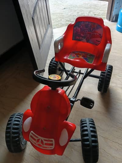 pedal car four wheel